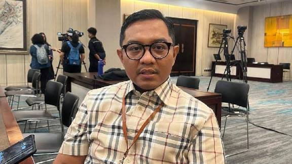 Pengamat CSIS Arya Fernandes