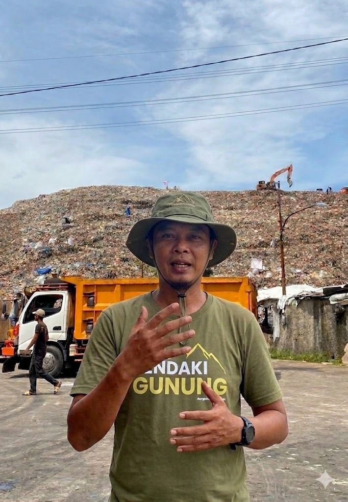 Sekjen Prabu Peduli Lingkungan Rido Satriyo