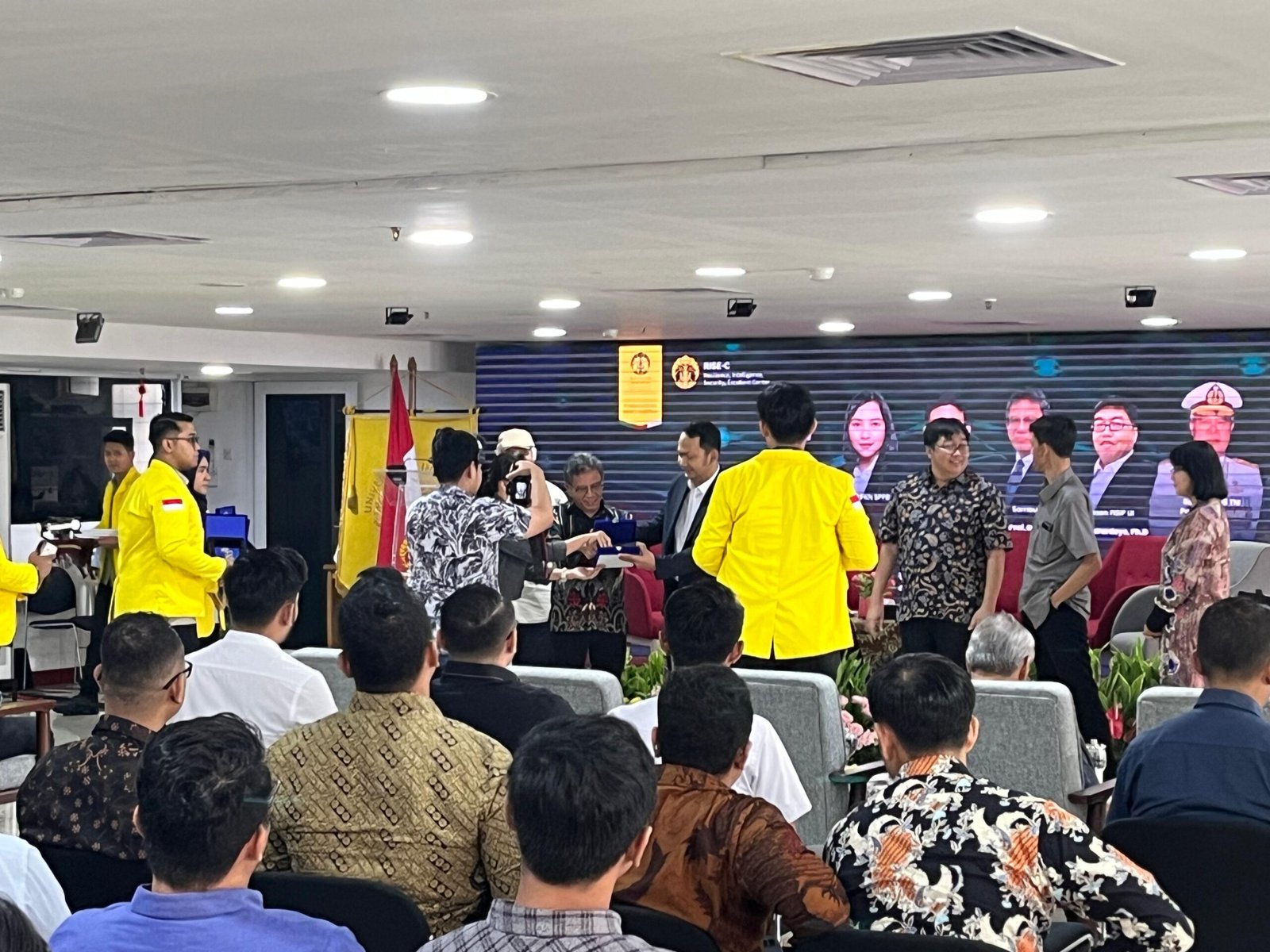 Seminar Intelijen Universitas Indonesia