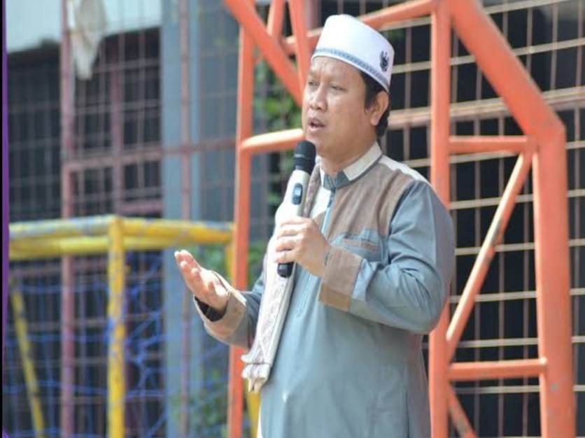 KH. Aang Khunaefi