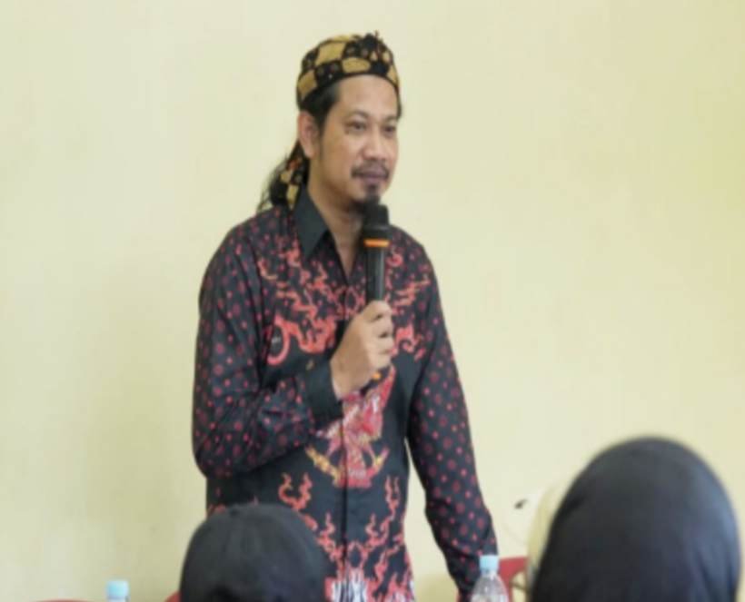 Ken Setiawan NII Crisis Center