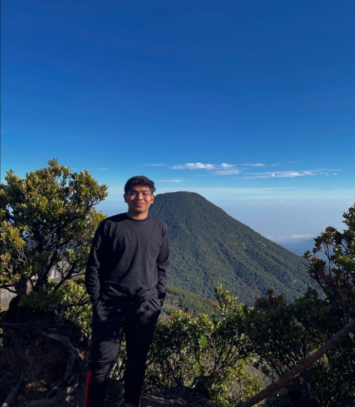 M. RIZKY PRATAMA Ketua BEM Institut STIAMI Jakarta