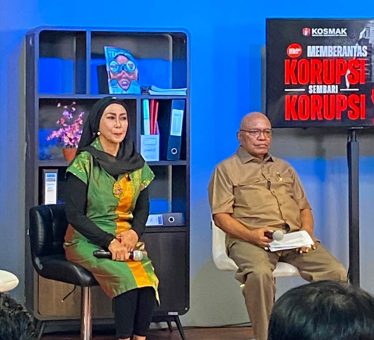 Bedah Buku KOSMAK