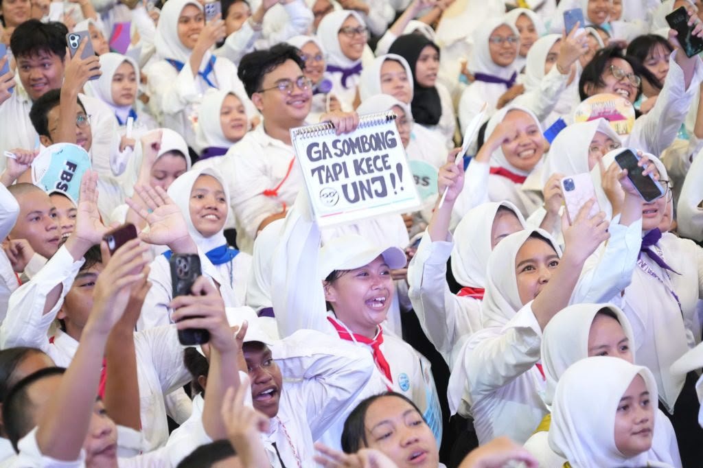 Keseruan PKKMB UNJ 2026