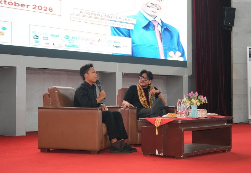 Ferry Irwandi Di Semnas Coop Education Festival Unila